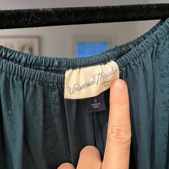 Green universal thread dress size small - Picture 3 of 3